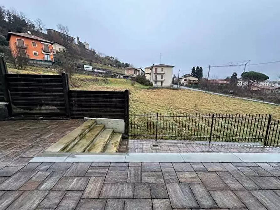 Immagine 14 di Appartamento in affitto  in Via Volta 12 a Uggiate-Trevano