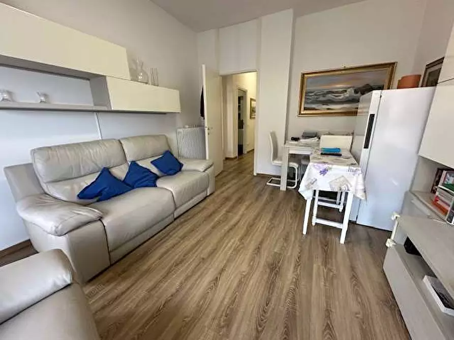 Immagine 7 di Trilocale in affitto  in Via Roma  20 a Torno