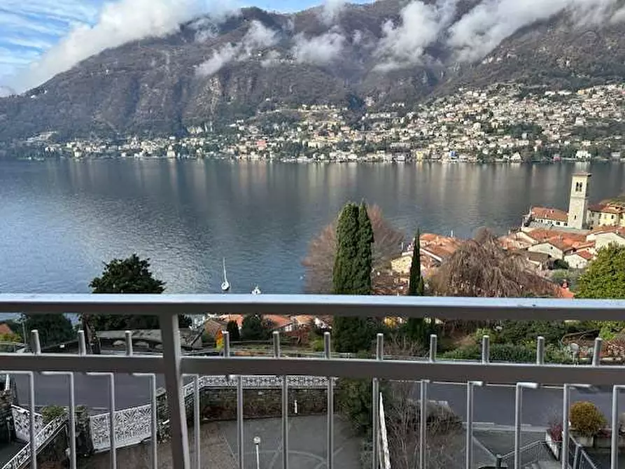 Immagine 1 di Trilocale in affitto  in Via Roma  20 a Torno