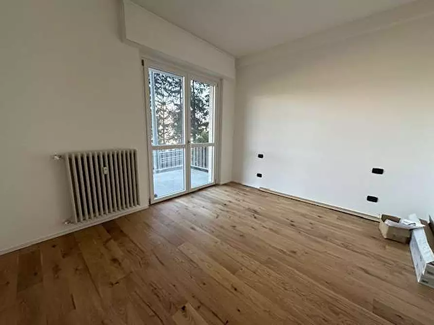 Immagine 9 di Appartamento in vendita  in Via Per San Fermo 18 a Como