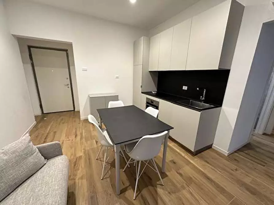 Immagine 4 di Appartamento in vendita  in Via Volta 12 a Uggiate-Trevano