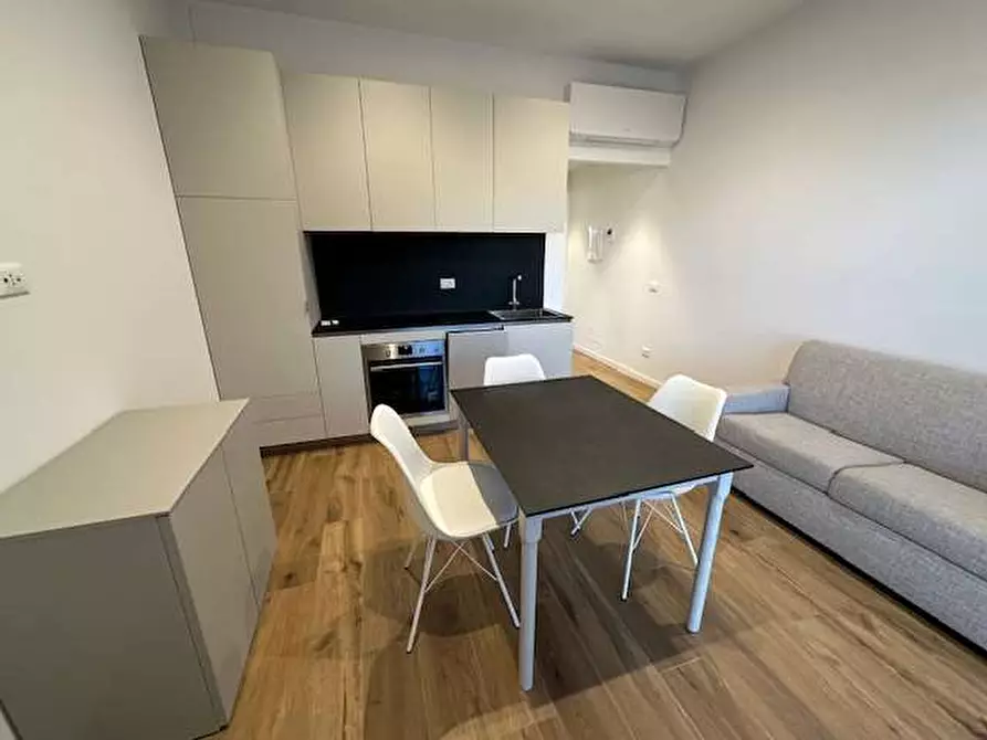 Immagine 3 di Appartamento in affitto  in Via Volta 12 a Uggiate-Trevano