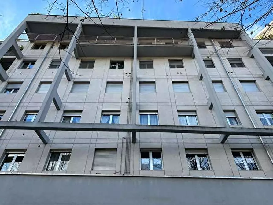 Immagine 1 di Trilocale in vendita  in Viale Varese 47 a Como