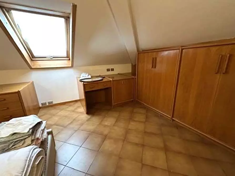 Immagine 25 di Porzione di villa in vendita  in Via beato Geremia Lambertenghi a Como