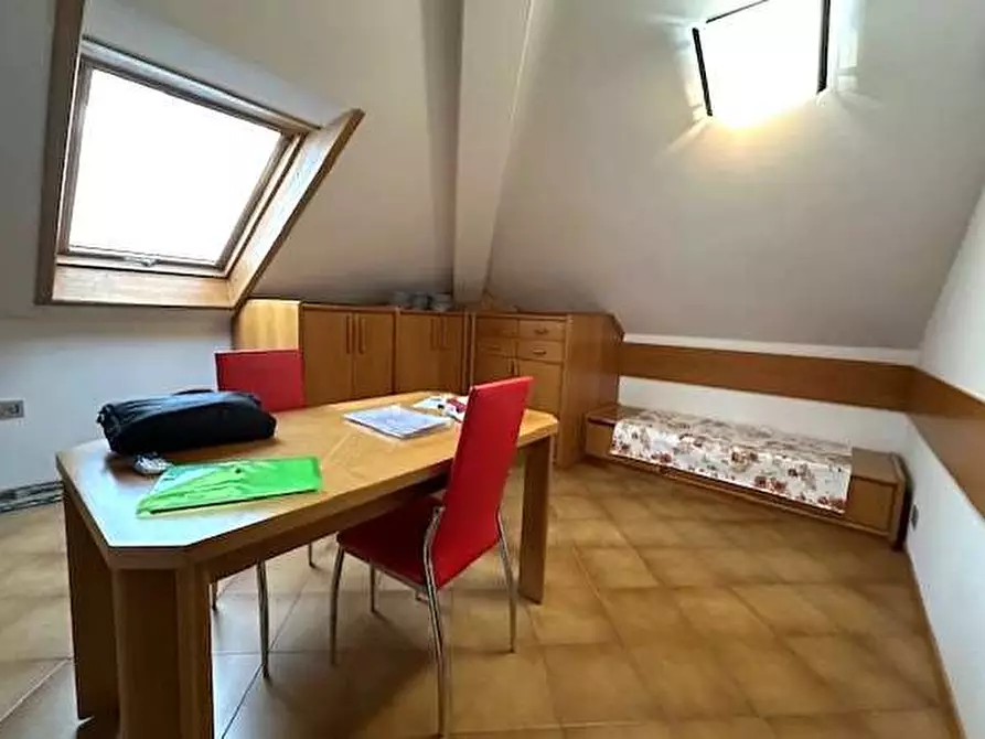 Immagine 19 di Porzione di villa in vendita  in Via beato Geremia Lambertenghi a Como