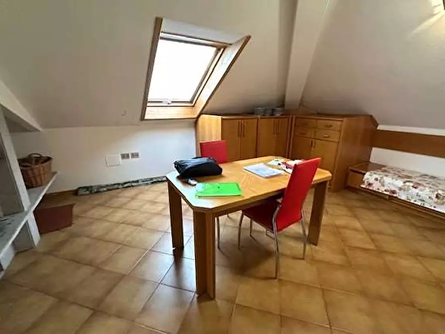 Immagine 18 di Porzione di villa in vendita  in Via beato Geremia Lambertenghi a Como