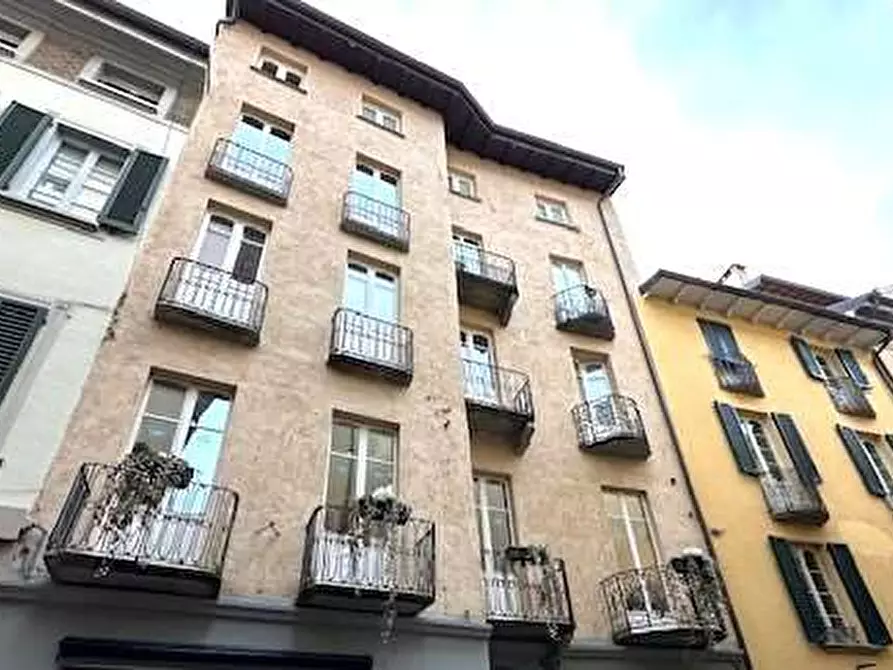 Immagine 1 di Appartamento in affitto  in Via Vittorio Emanuele II  32 a Como