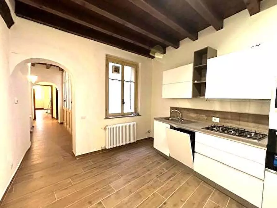 Immagine 4 di Appartamento in affitto  in Via Vittorio Emanuele II  32 a Como