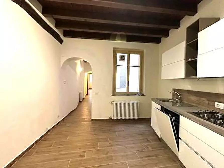 Immagine 5 di Appartamento in affitto  in Via Vittorio Emanuele II  32 a Como