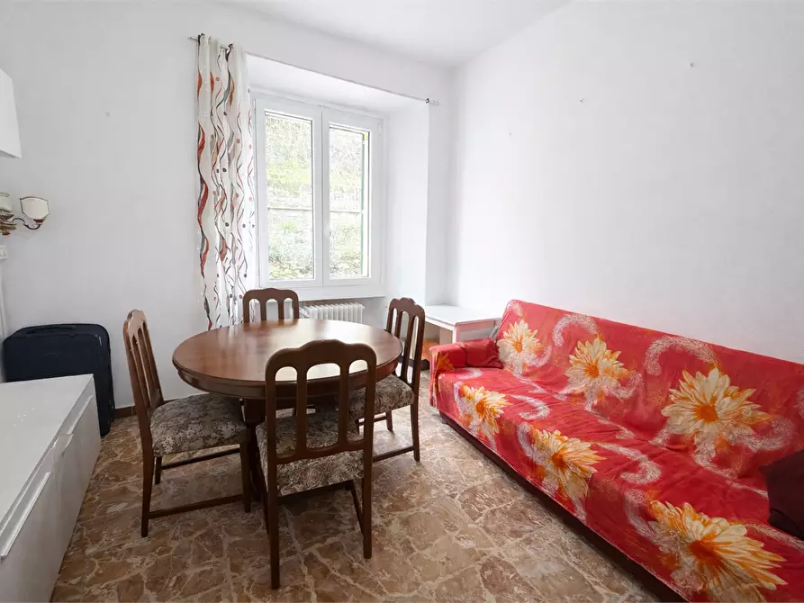 Immagine 2 di Appartamento in vendita  in Via Monte Nero 26 a Como