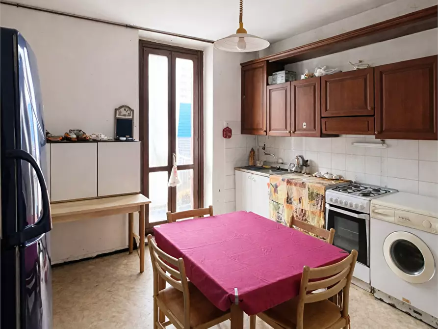 Immagine 9 di Bilocale in vendita  in Via Stefano Franscini 6 a Como