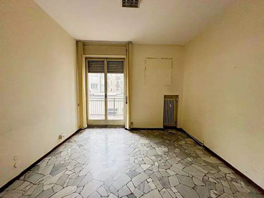 Immagine 7 di Appartamento in vendita  in Viale Masia 26 a Como