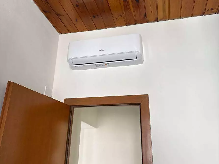 Immagine 6 di Bilocale in affitto  in Via Giulini 2 a Como