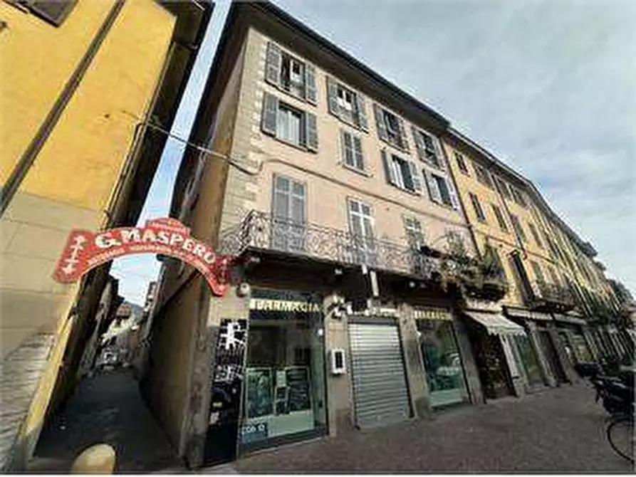 Immagine 2 di Bilocale in affitto  in Via Giulini 2 a Como
