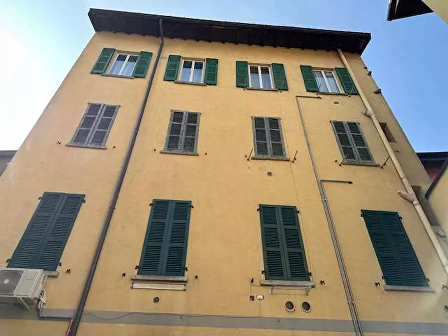 Immagine 1 di Bilocale in vendita  in Via Cadorna 29 a Como