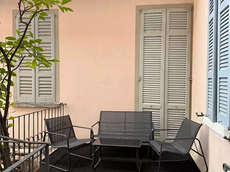 Immagine 1 di Bilocale in affitto  in Via Giulini 2 a Como