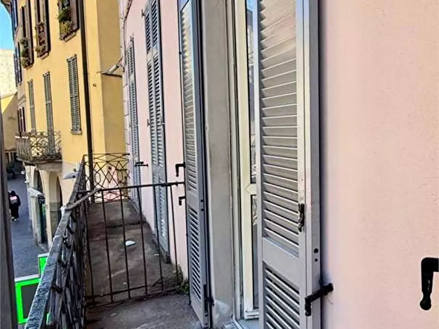 Immagine 10 di Bilocale in affitto  in Via Giulini 2 a Como