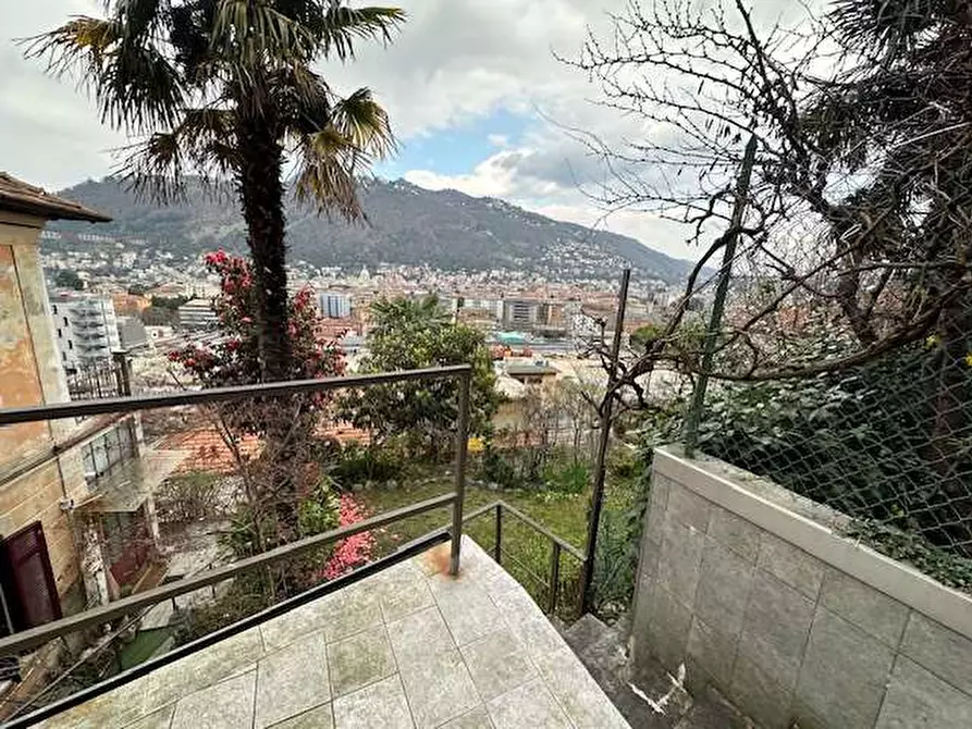 Immagine 52 di Appartamento in vendita  in Via Monterotondo 7 a Como