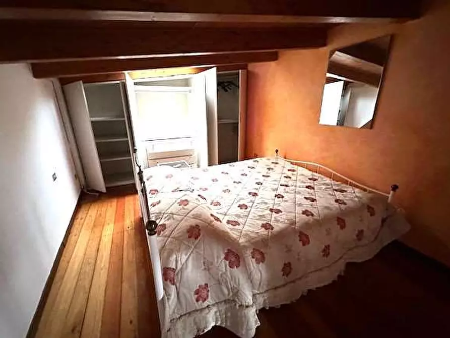 Immagine 43 di Appartamento in vendita  in Via Monterotondo 7 a Como