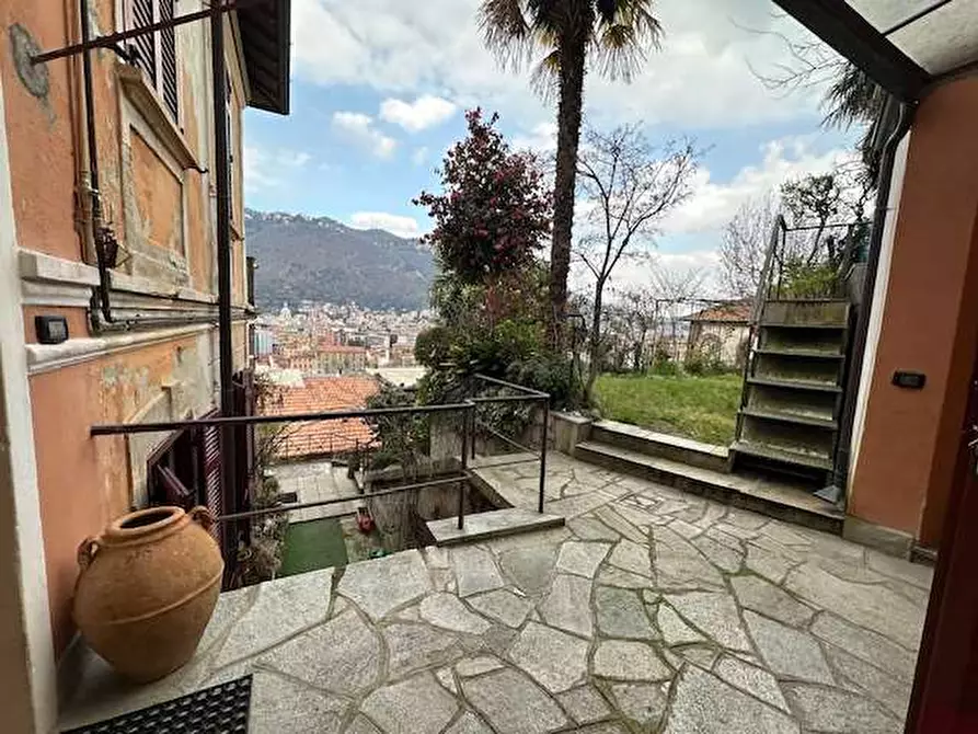 Immagine 39 di Appartamento in vendita  in Via Monterotondo 7 a Como