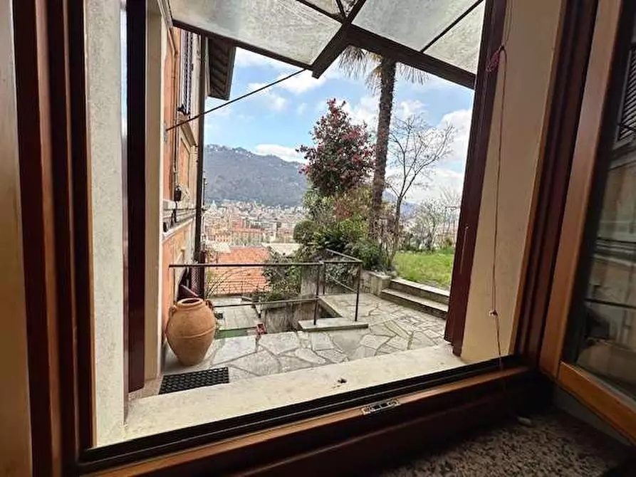Immagine 38 di Appartamento in vendita  in Via Monterotondo 7 a Como