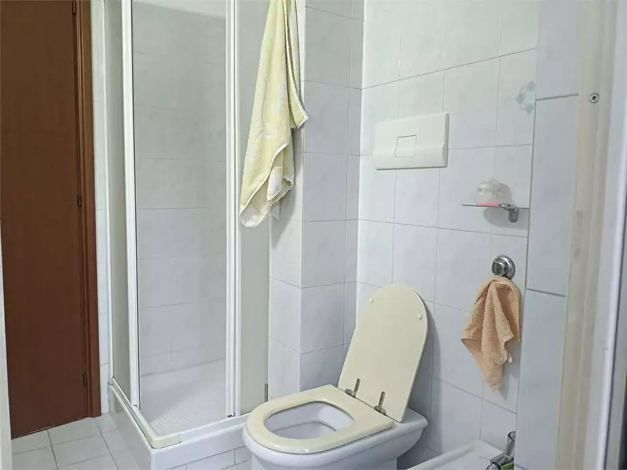 Immagine 9 di Appartamento in affitto  in via Brogeda 20 a Como