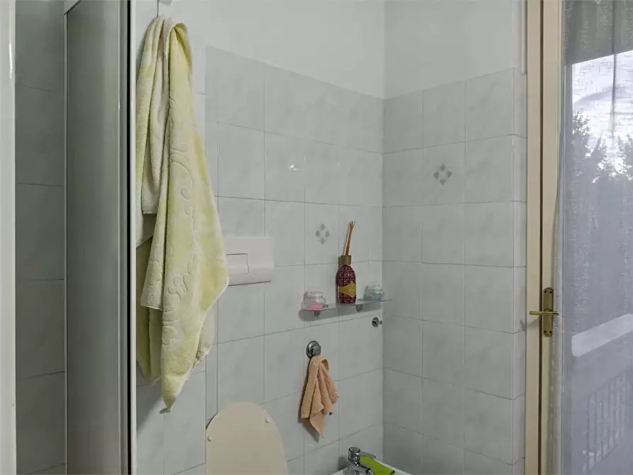 Immagine 10 di Appartamento in affitto  in via Brogeda 20 a Como
