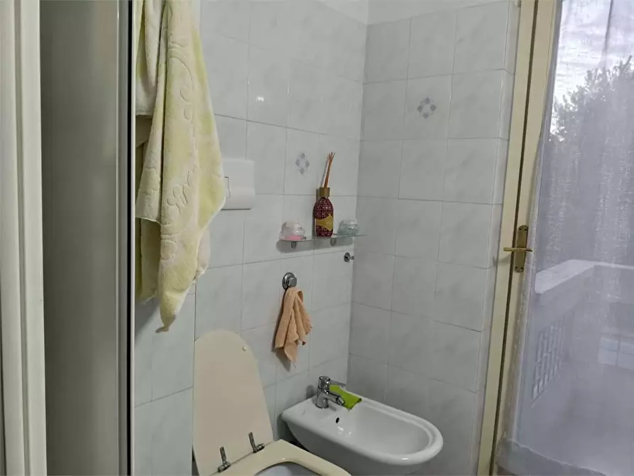 Immagine 8 di Appartamento in affitto  in via Brogeda 20 a Como