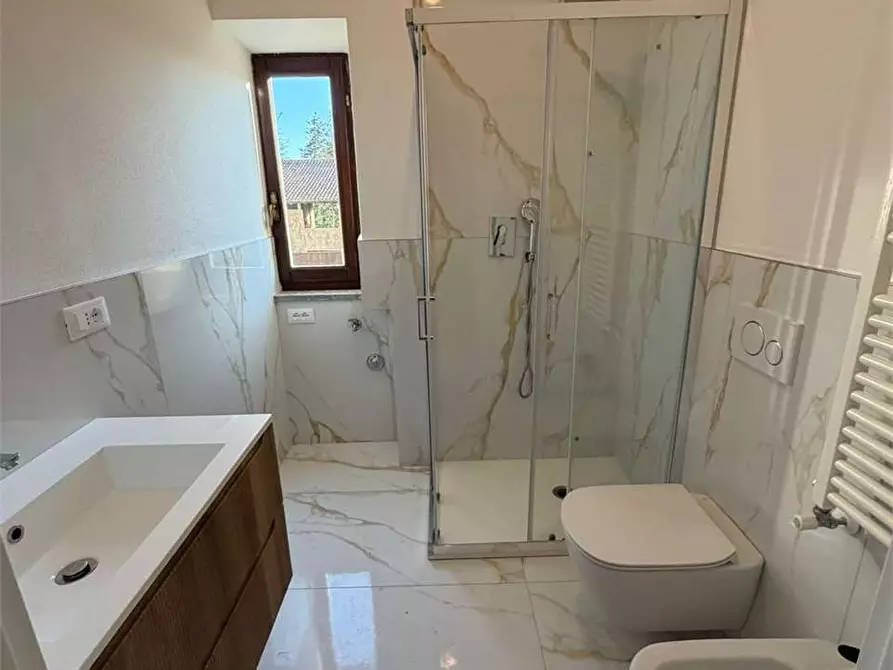 Immagine 18 di Appartamento in vendita  in Via Como 9 a Montorfano