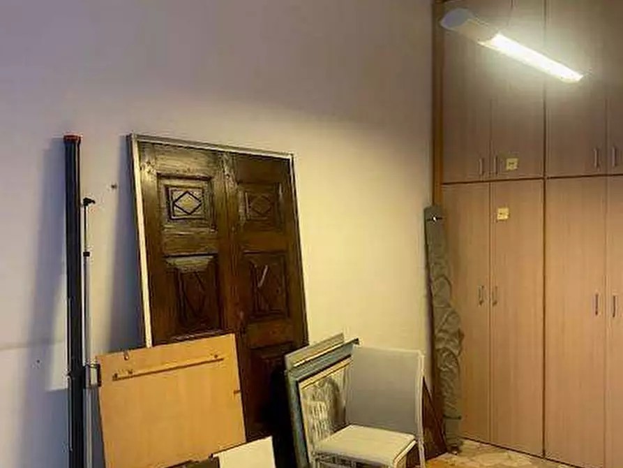 Immagine 12 di Appartamento in vendita  in via Rezzonico 34 a Como