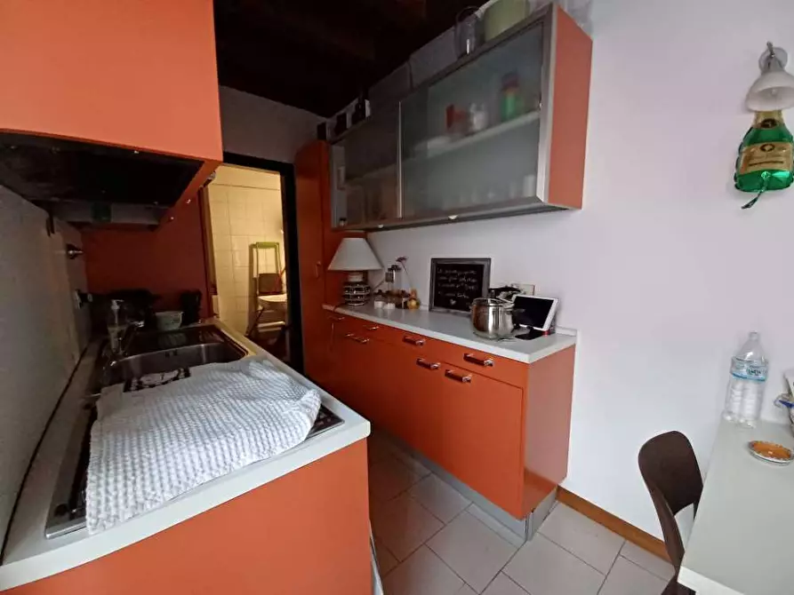 Immagine 7 di Bilocale in affitto  in Via Milano  34 a Como