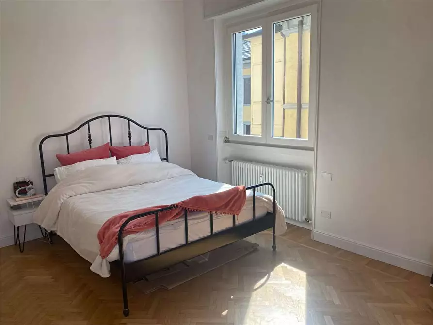 Immagine 19 di Appartamento in vendita  in Via Santo Garovaglio 61 a Como