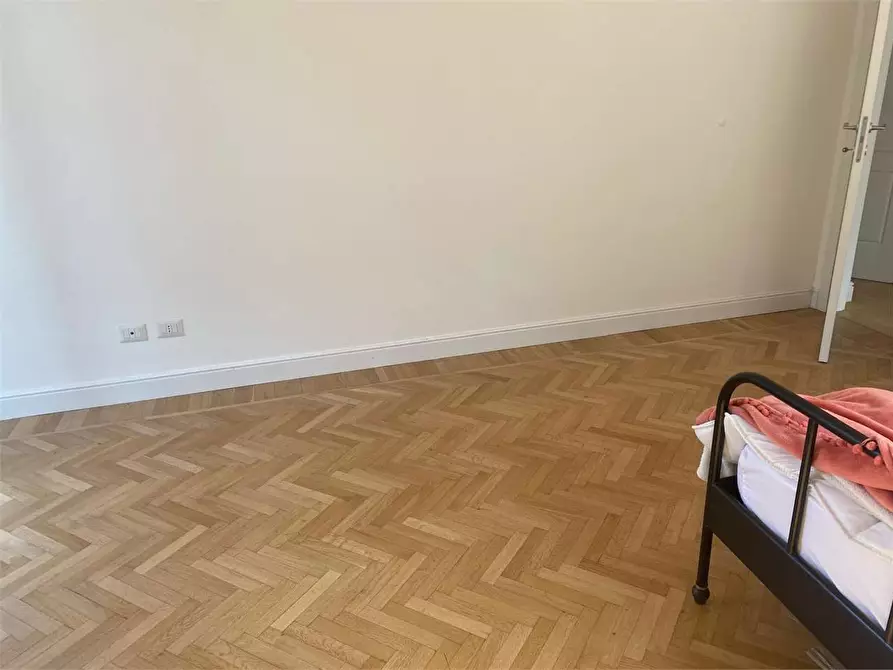 Immagine 20 di Appartamento in vendita  in Via Santo Garovaglio 61 a Como