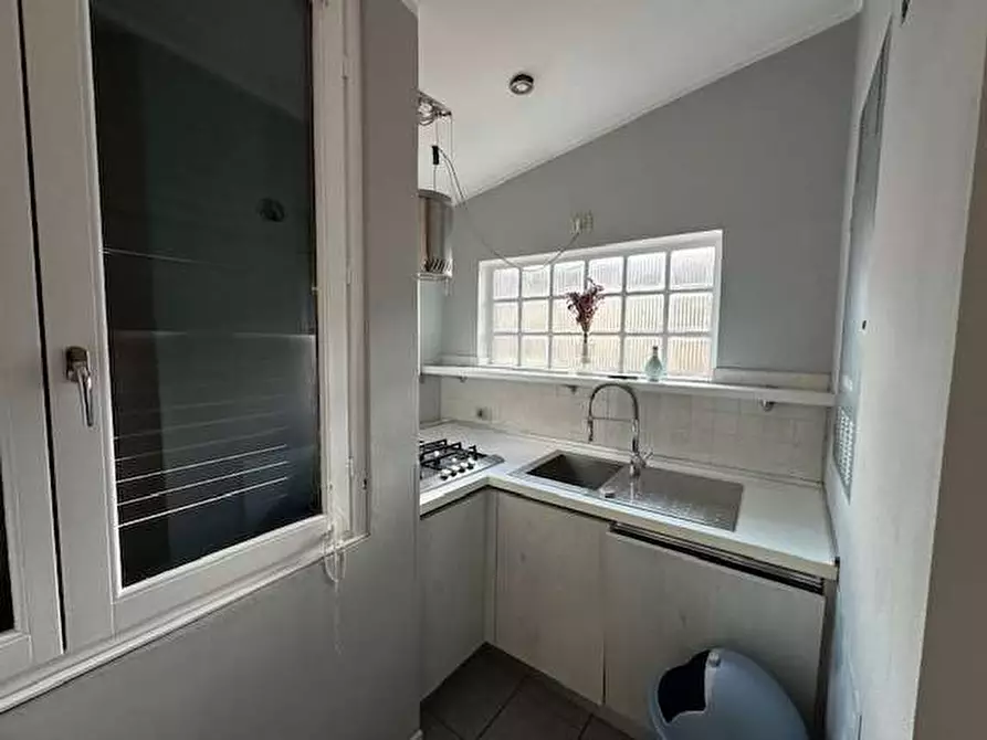 Immagine 5 di Appartamento in affitto  in Via Milano 27 a Como