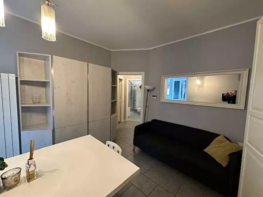 Immagine 8 di Appartamento in affitto  in Via Milano 27 a Como