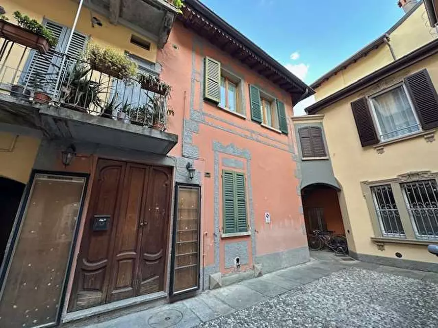 Immagine 18 di Appartamento in affitto  in Via Milano 27 a Como