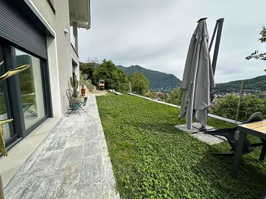 Immagine 11 di Appartamento in affitto  in Via per la Svizzera 9 a Cernobbio