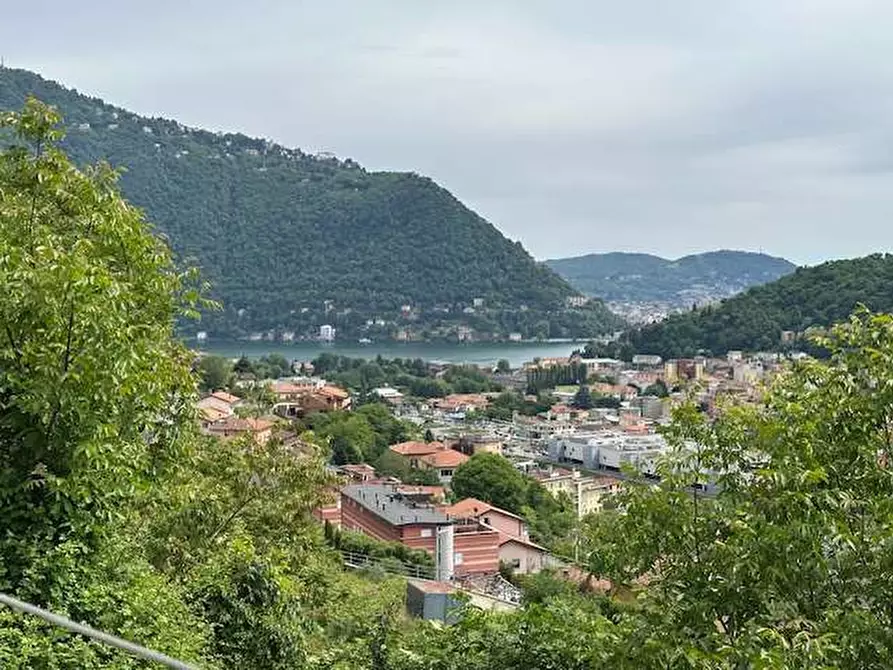 Immagine 14 di Appartamento in affitto  in Via per la Svizzera 9 a Cernobbio