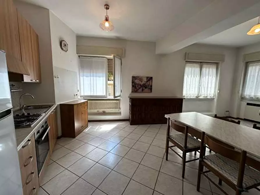 Immagine 8 di Appartamento in vendita  in via anzani 52 a Como