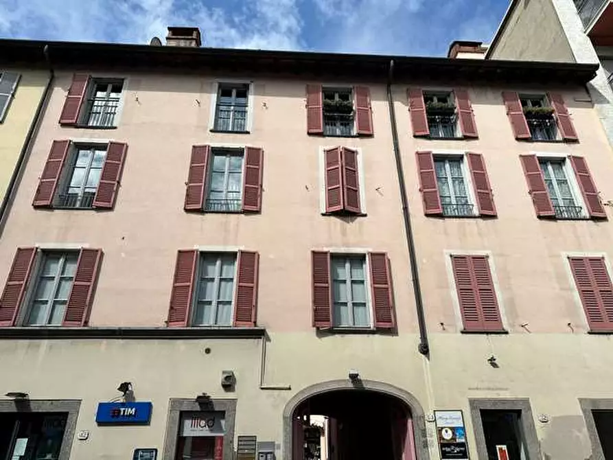 Immagine 1 di Bilocale in affitto  in Via Milano  34 a Como