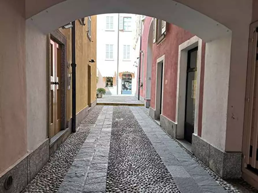 Immagine 17 di Bilocale in affitto  in Via Milano  34 a Como