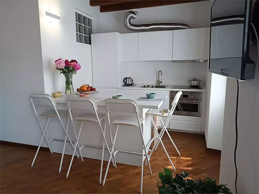 Immagine 6 di Appartamento in affitto  in Via Giovio 15 a Como
