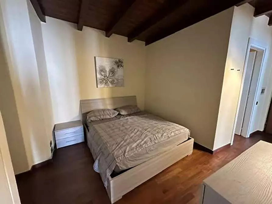 Immagine 11 di Appartamento in vendita  in Via Milano 216 a Como