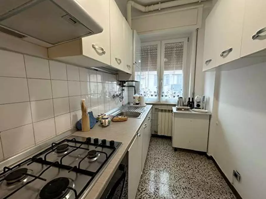 Immagine 10 di Appartamento in affitto  in Via Monte Grappa 24 a Como