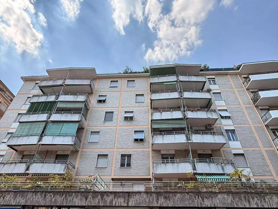 Immagine 11 di Appartamento in vendita  in Via Anzani 25 a Como