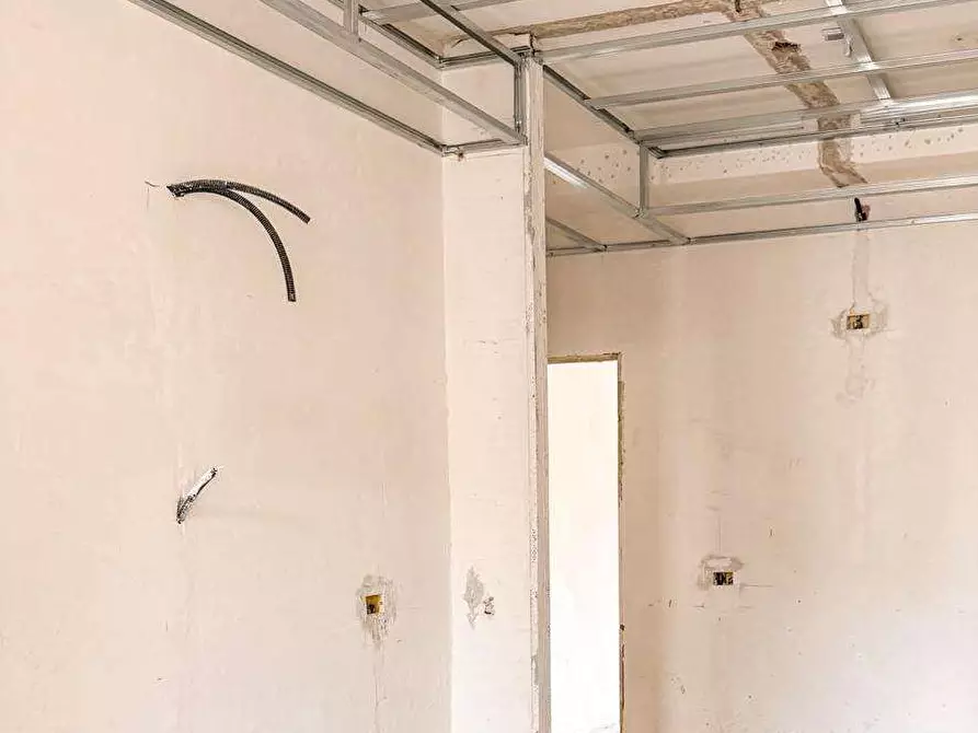 Immagine 13 di Appartamento in vendita  in Via Anzani 25 a Como