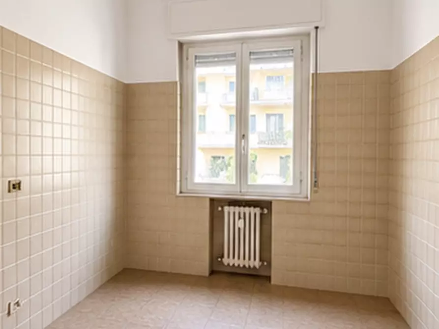 Immagine 4 di Appartamento in vendita  in Via Anzani 25 a Como