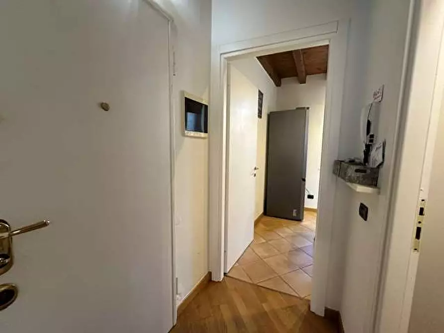 Immagine 8 di Appartamento in affitto  in Via Milano  181 a Como