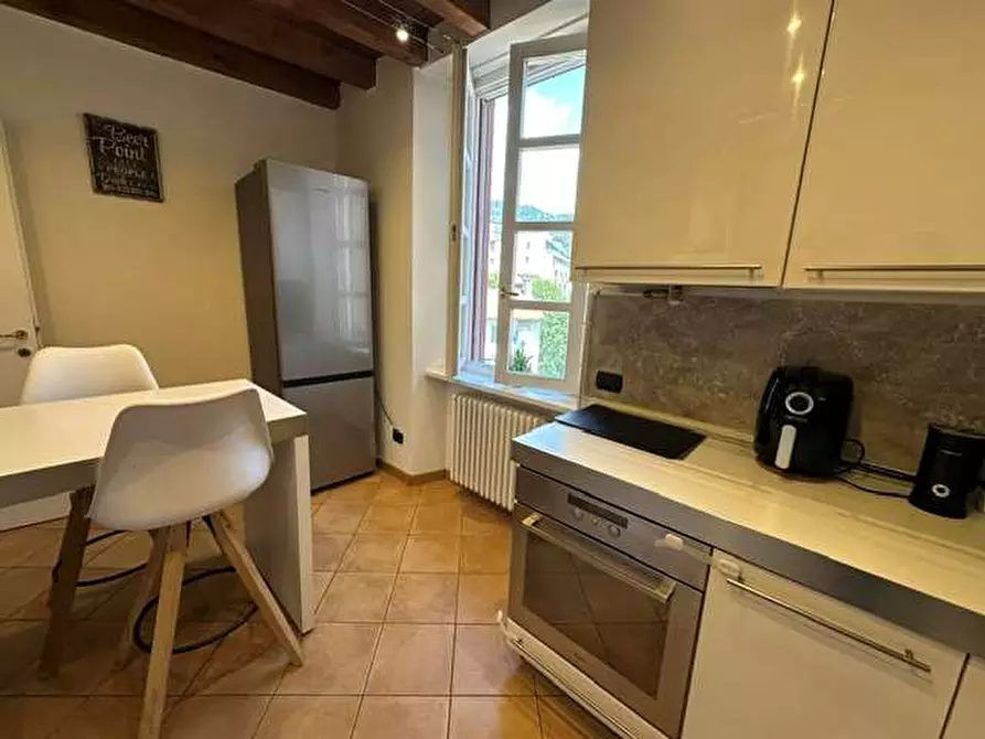 Immagine 13 di Appartamento in affitto  in Via Milano  181 a Como