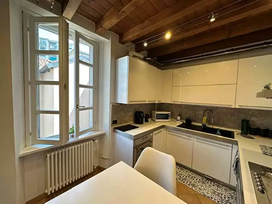 Immagine 9 di Appartamento in affitto  in Via Milano  181 a Como